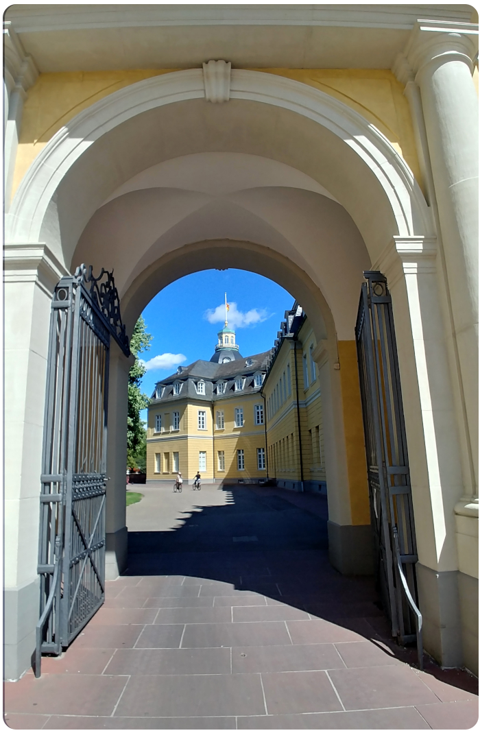 Archway Karlsruhe schloss - click on image to return